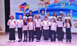 И, конечно, запевать лучше хором…